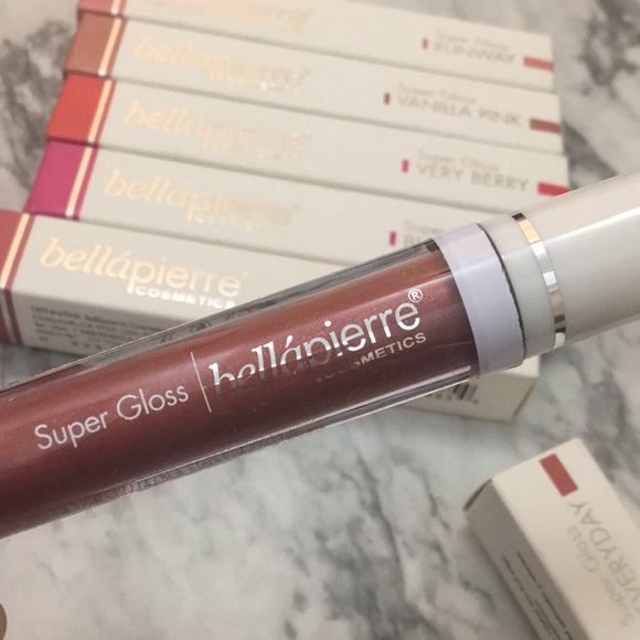 Bellapierre Lip gloss set - Picture 3 of 3